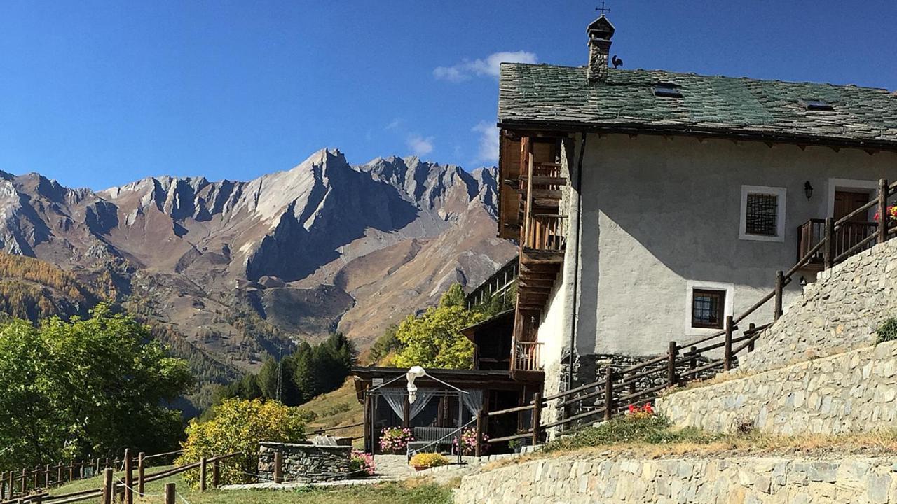 La Thuillettaz B&B Maisons de Montagne Saint-Rhemy-En-Bosses Extérieur photo
